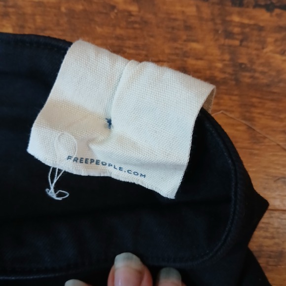 Free People Womens Jeans Sz 27 Black Venice Beach High Rise Flare Pull On NWT - Picture 4 of 15